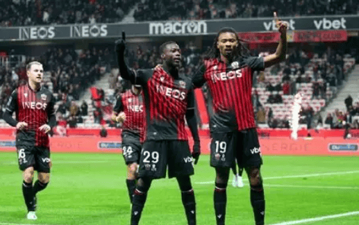 九游-包含赛后尼斯回应争议——欧冠节点到来，话题不断，更衣室氛围转暖的词条-九游