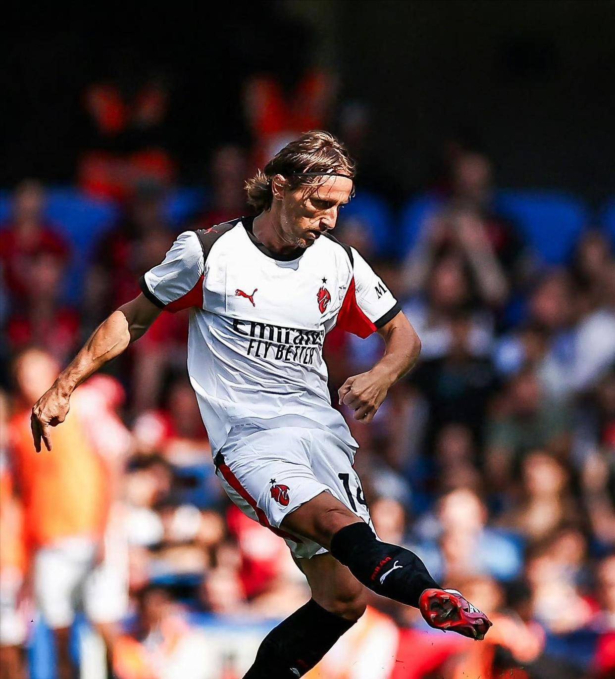 九游体育-赛地聚焦：意甲冲刺阶段热度飙升，达拉斯独行侠复出首秀，引发热议，心理建设被强调的简单介绍-九游体育